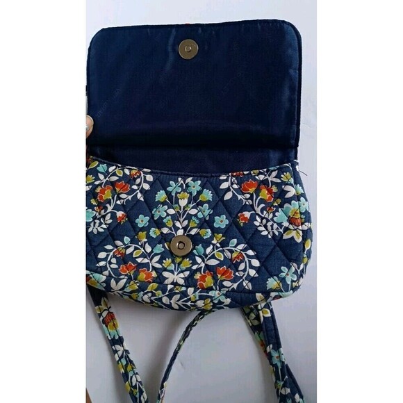 Vera Bradley All in One Crossbody Bag Purse  Chandelier Navy Blue Floral Print - Picture 3 of 7